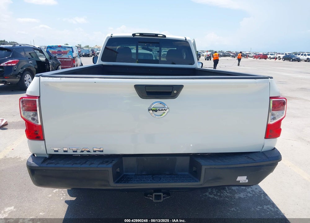 2017 NISSAN TITAN VIN: 1N6AA1R70HN552147