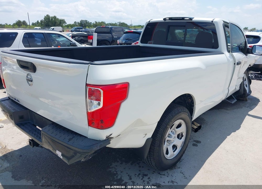 2017 NISSAN TITAN VIN: 1N6AA1R70HN552147