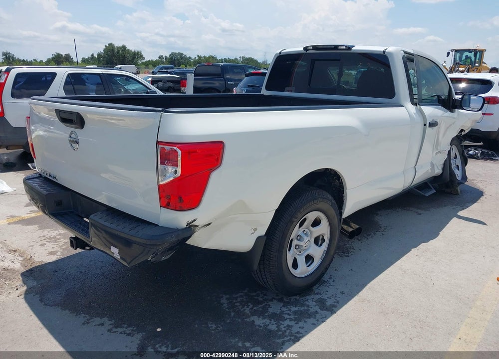 2017 NISSAN TITAN VIN: 1N6AA1R70HN552147