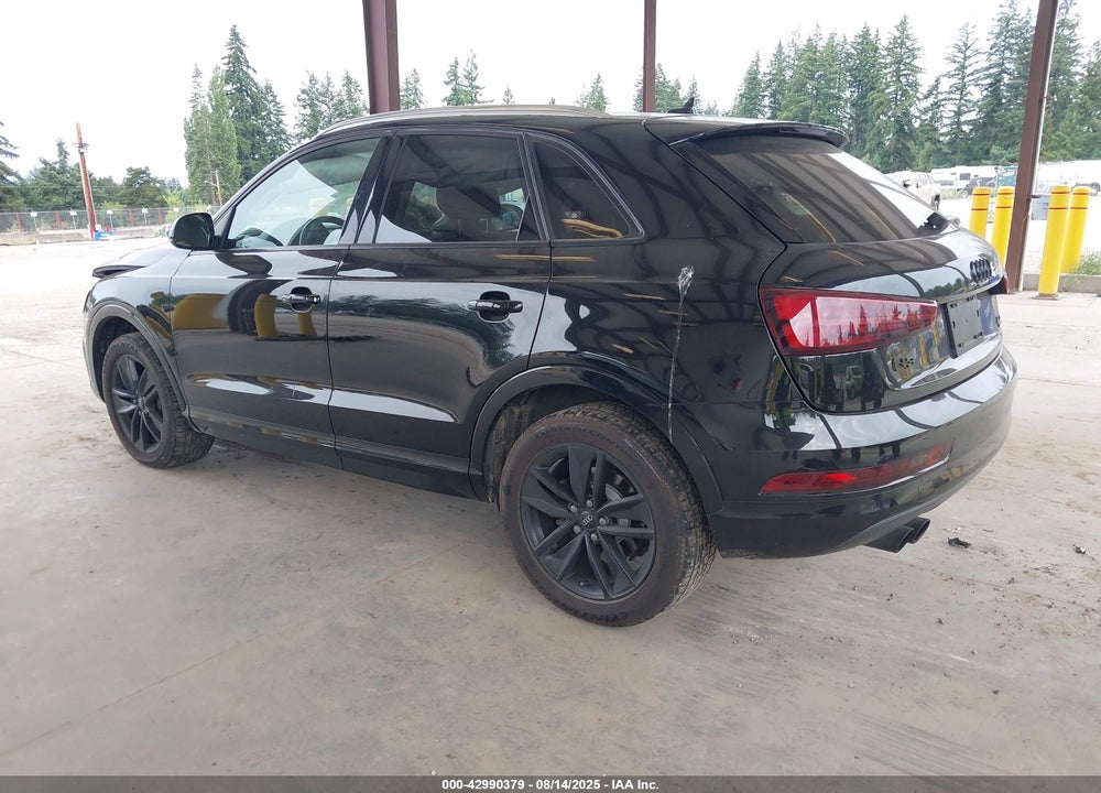 2016 AUDI Q3 VIN: WA1EFCFS3GR000590