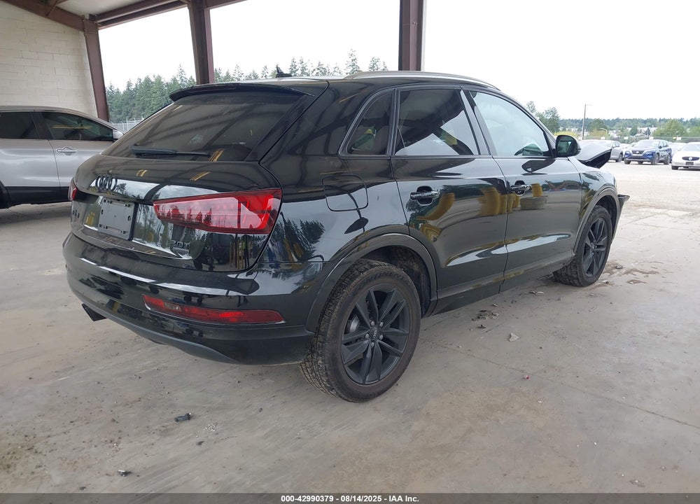 2016 AUDI Q3 VIN: WA1EFCFS3GR000590