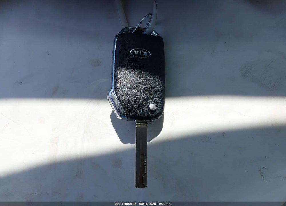 2021 KIA SOUL VIN: KNDJ23AU8M7770722