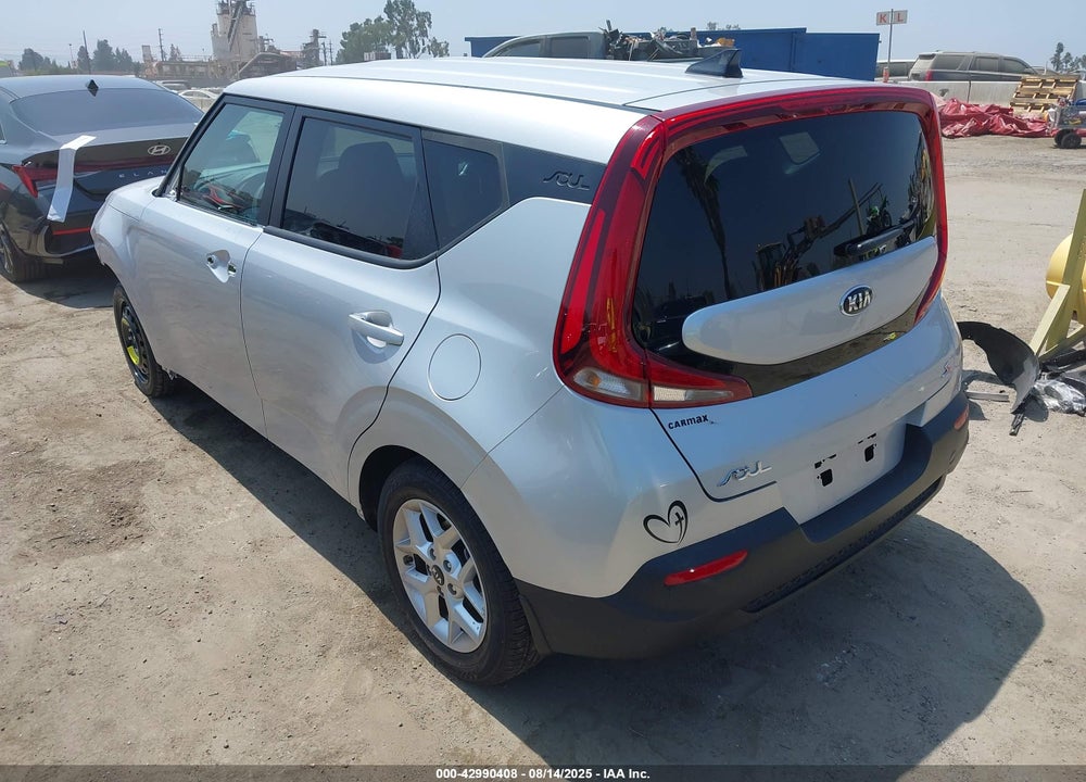 2021 KIA SOUL VIN: KNDJ23AU8M7770722