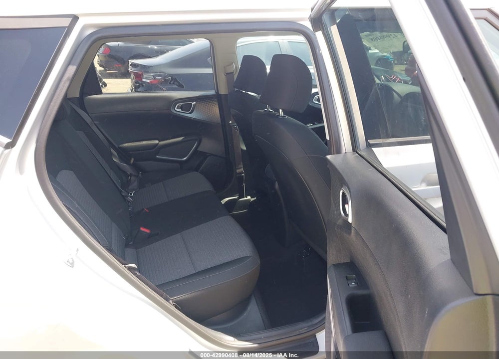 2021 KIA SOUL VIN: KNDJ23AU8M7770722