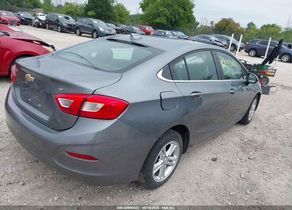 2018 CHEVROLET CRUZE VIN: 1G1BE5SM2J7188724