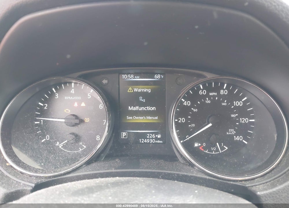 2017 NISSAN ROGUE VIN: JN8AT2MV2HW285696