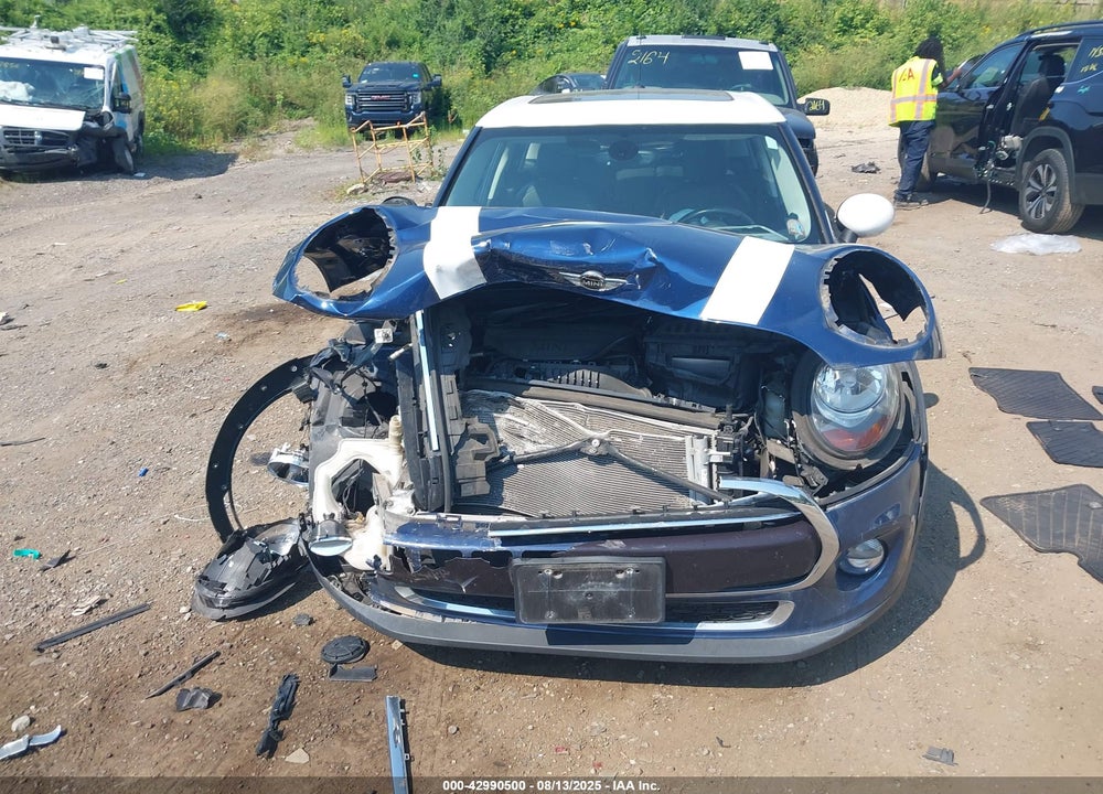 2017 MINI HARDTOP VIN: WMWXU1C55H2E17811