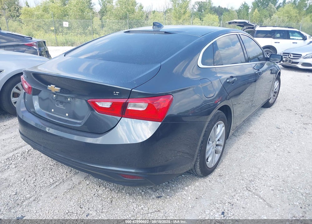 2018 CHEVROLET MALIBU VIN: 1G1ZD5ST2JF161313