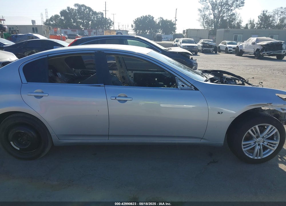 2015 INFINITI Q40 VIN: JN1CV6AP1FM503098