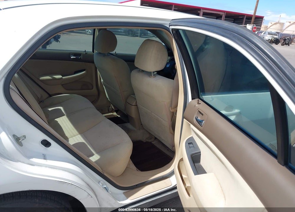 2004 HONDA ACCORD 2.4 LX VIN: 1HGCM56334A040106