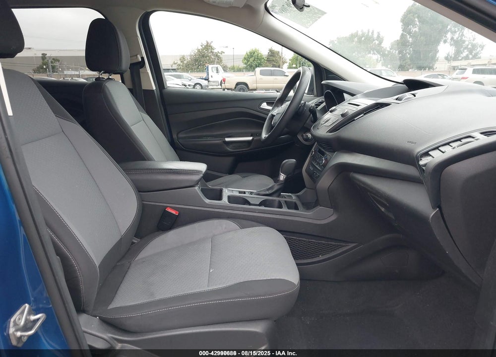 2017 FORD ESCAPE SE VIN: 1FMCU0GD8HUC27155