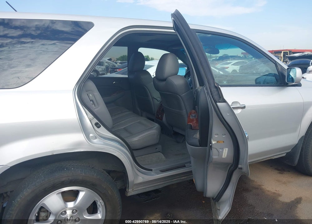 2004 ACURA MDX VIN: 2HNYD18224H535538