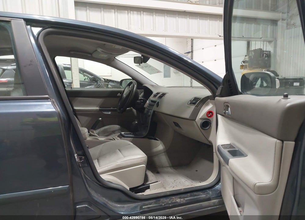 2007 VOLVO S40 2.4I VIN: YV1MS382X72307591