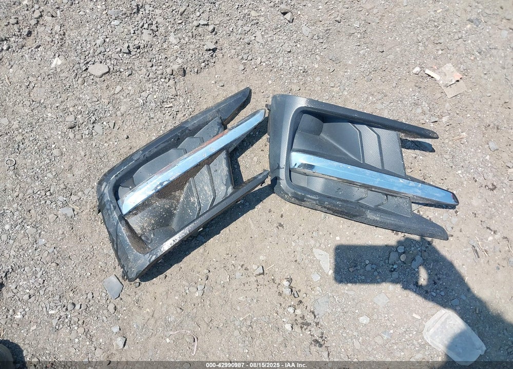 2022 SUBARU ASCENT PREMIUM VIN: 4S4WMAED3N3439582