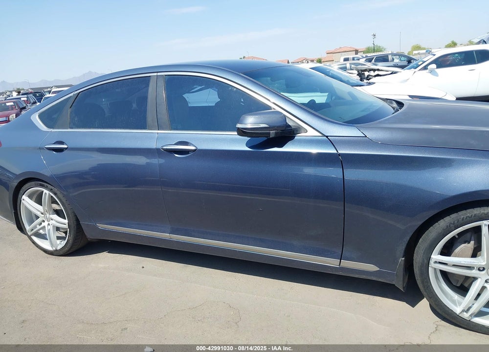 2015 HYUNDAI GENESIS VIN: KMHGN4JE9FU084009