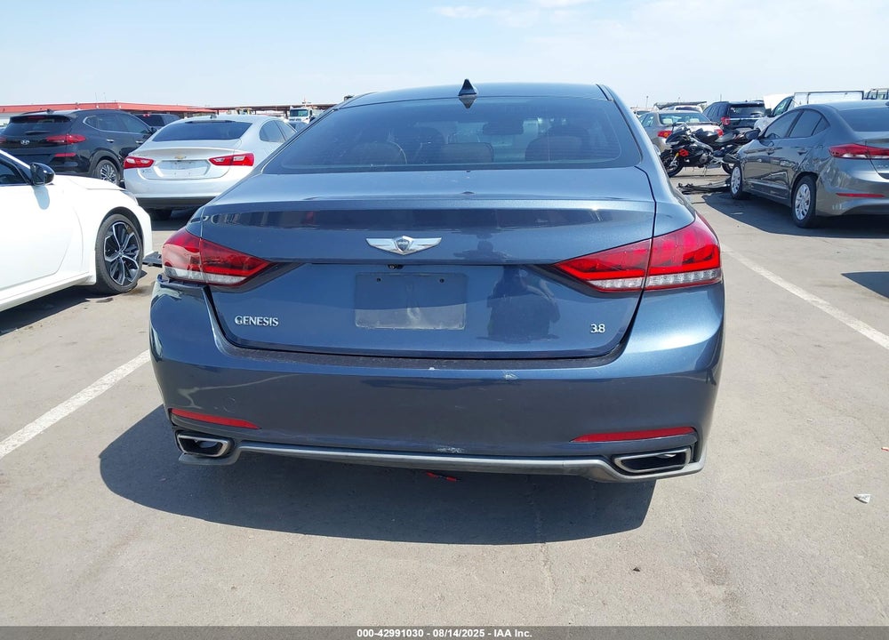 2015 HYUNDAI GENESIS VIN: KMHGN4JE9FU084009