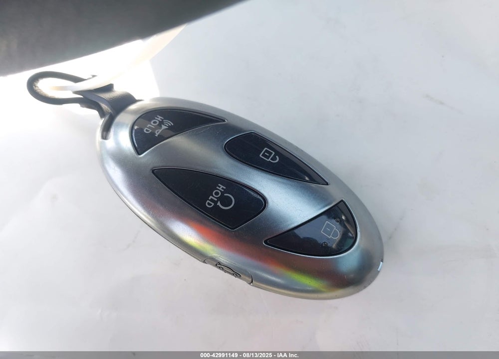 2024 HYUNDAI ELANTRA VIN: KMHLM4DG7RU841993