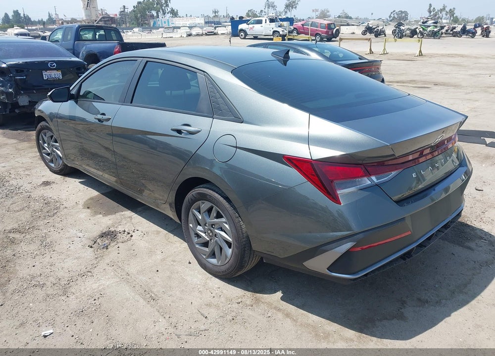 2024 HYUNDAI ELANTRA VIN: KMHLM4DG7RU841993