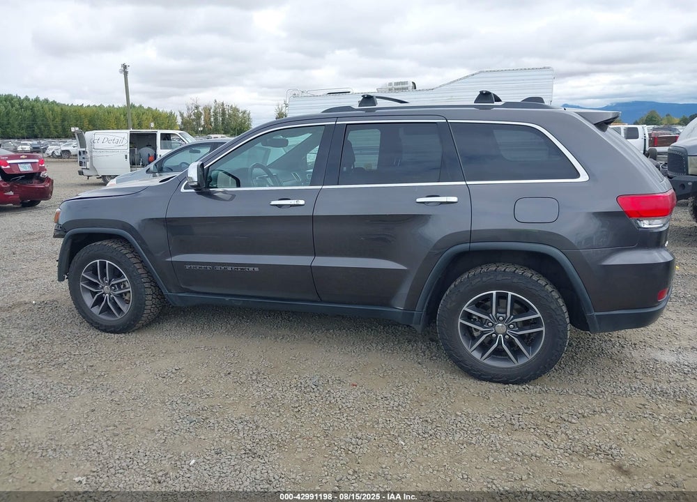 2017 JEEP GRAND CHEROKEE LIMITED 4X4 VIN: 1C4RJFBG3HC884642