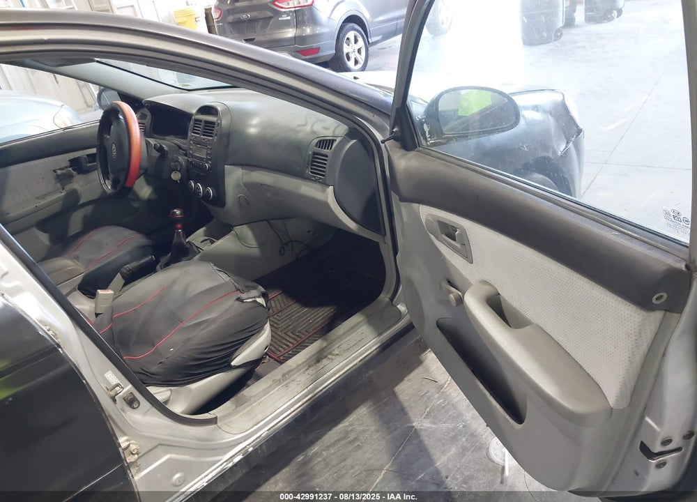2007 KIA SPECTRA LX VIN: KNAFE121775386465