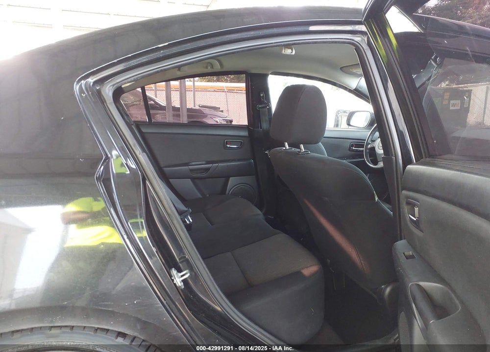2008 MAZDA 3 VIN: JM1BK32G281142824