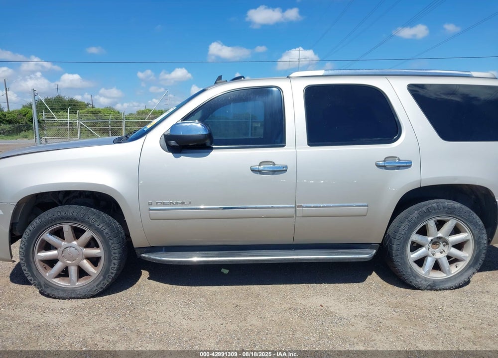2009 GMC YUKON VIN: 1GKFC03279R254364