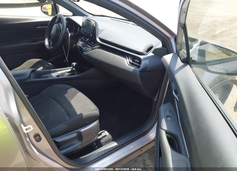 2019 TOYOTA C-HR VIN: JTNKHMBXXK1029159