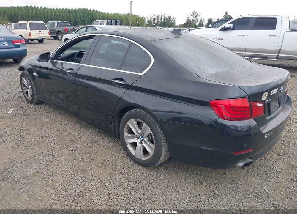2013 BMW 528I XDRIVE VIN: WBAXH5C54DD106586
