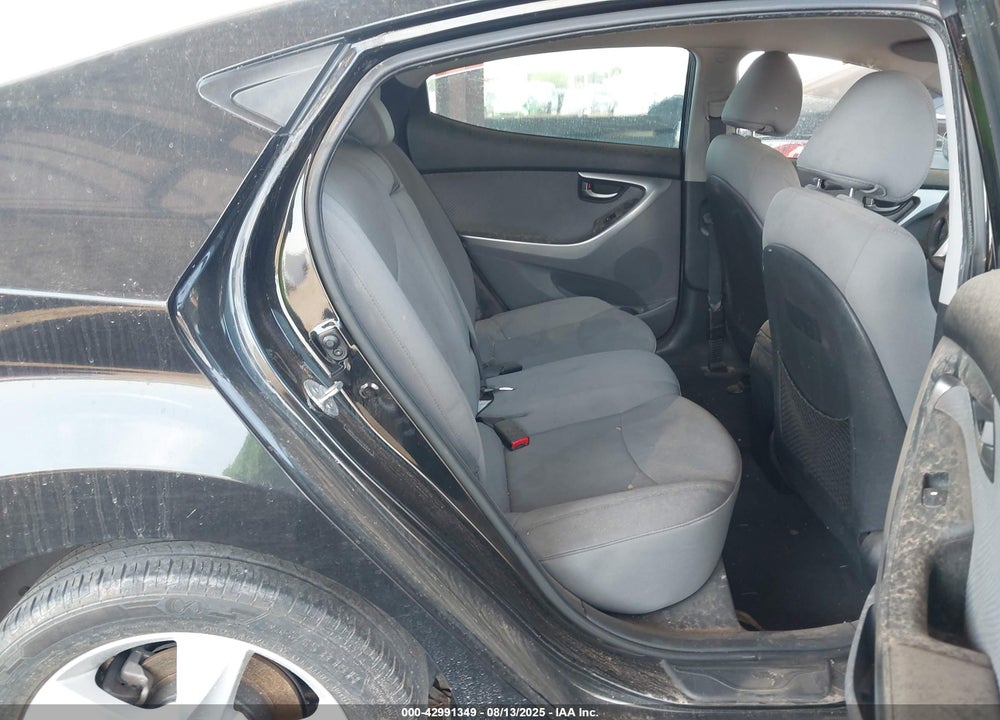 2013 HYUNDAI ELANTRA VIN: 5NPDH4AE5DH285816
