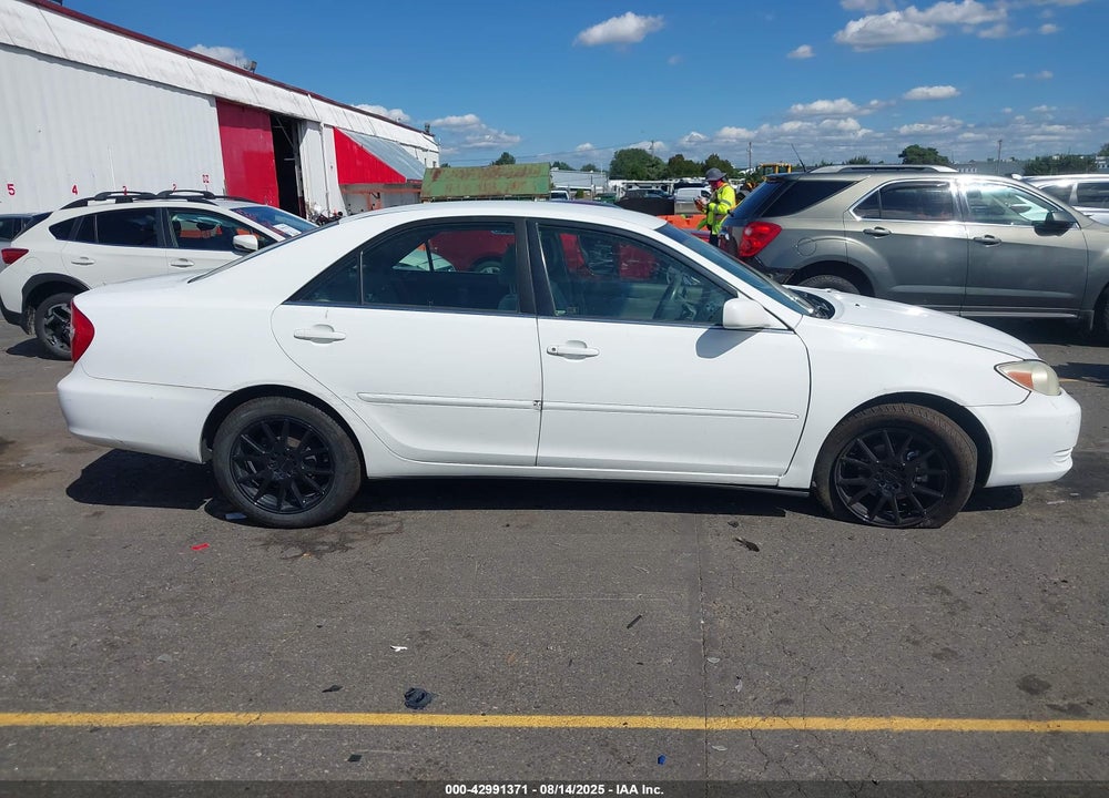 2004 TOYOTA CAMRY LE VIN: 4T1BE30K94U266169