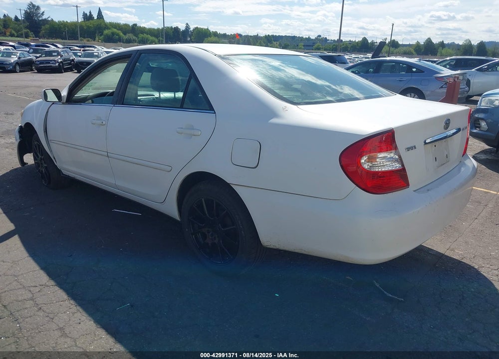 2004 TOYOTA CAMRY LE VIN: 4T1BE30K94U266169