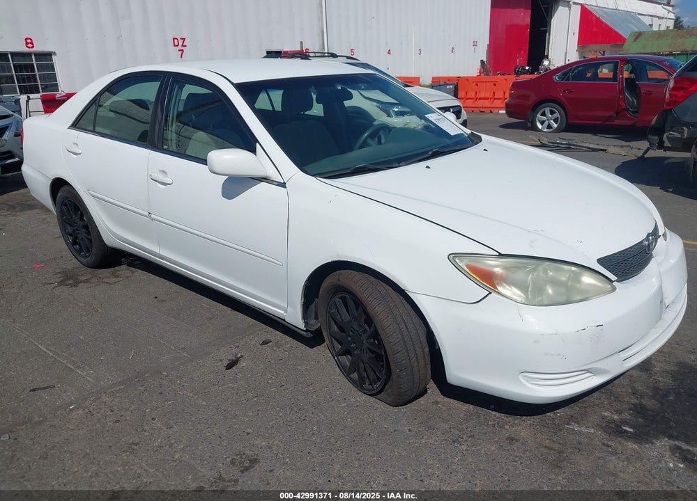 2004 TOYOTA CAMRY LE VIN: 4T1BE30K94U266169