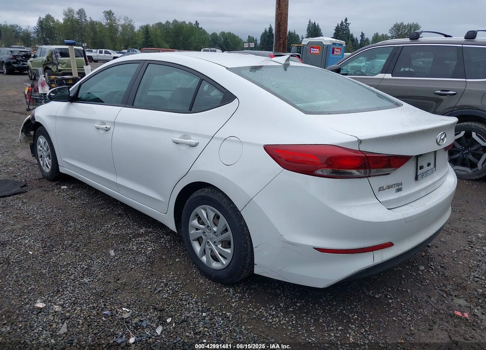 2017 HYUNDAI ELANTRA VIN: 5NPD74LF3HH070160