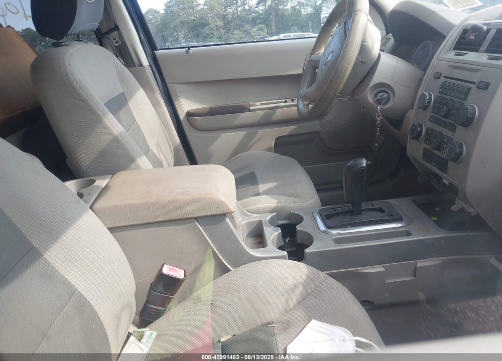 2008 FORD ESCAPE XLT VIN: 1FMCU93188KD14632