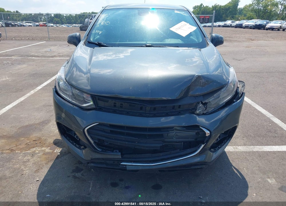 2020 CHEVROLET TRAX VIN: 3GNCJKSB1LL129013