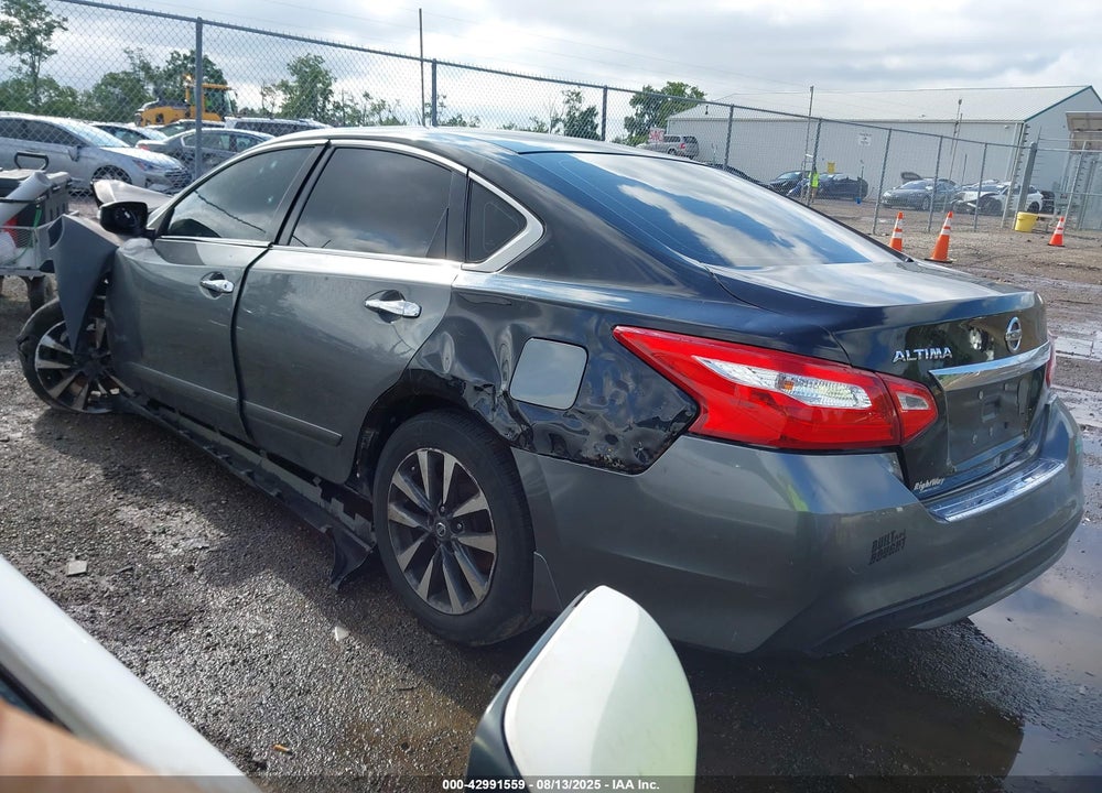 2017 NISSAN ALTIMA VIN: 1N4AL3AP2HN362456