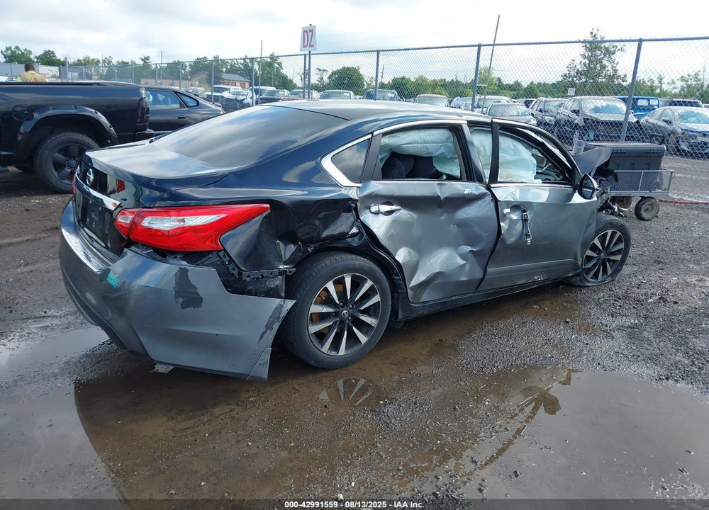 2017 NISSAN ALTIMA VIN: 1N4AL3AP2HN362456