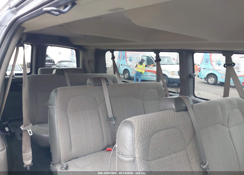 2017 CHEVROLET EXPRESS 3500 LT VIN: 1GAZGPFF8H1274682
