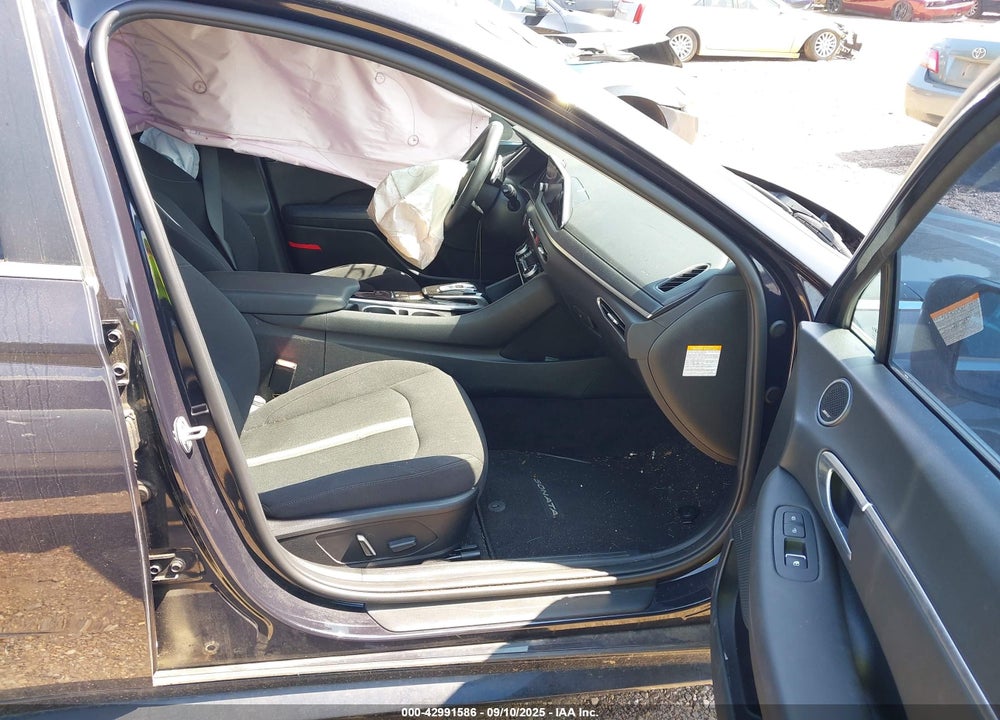 2023 HYUNDAI SONATA HYBRID SEL VIN: KMHL34JJ9PA065349