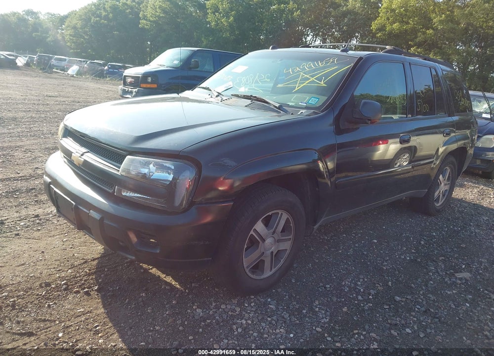 2005 CHEVROLET TRAILBLAZER LT VIN: 1GNDT13S152306087
