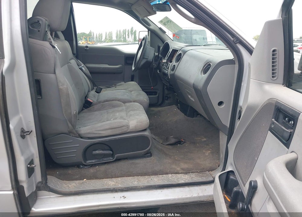 2004 FORD F-150 STX/XL/XLT VIN: 1FTRX12W34NC08151