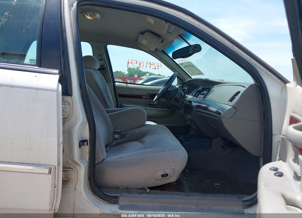 2000 MERCURY GRAND MARQUIS LS VIN: 2MEFM75W1YX716616