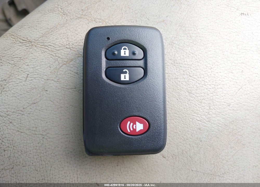 2010 TOYOTA CAMRY HYBRID VIN: 4T1BB3EK2AU115333