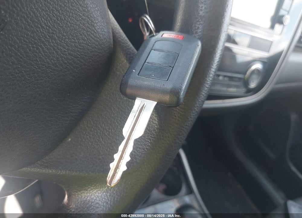 2019 MITSUBISHI OUTLANDER VIN: JA4AD2A36KZ018251