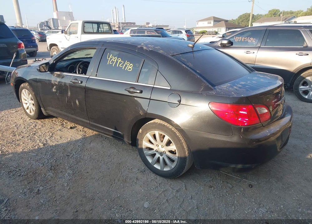 2010 CHRYSLER SEBRING VIN: 1C3CC5FB4AN207557