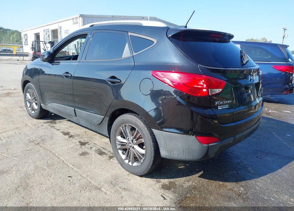 2015 HYUNDAI TUCSON VIN: KM8JUCAG1FU062753