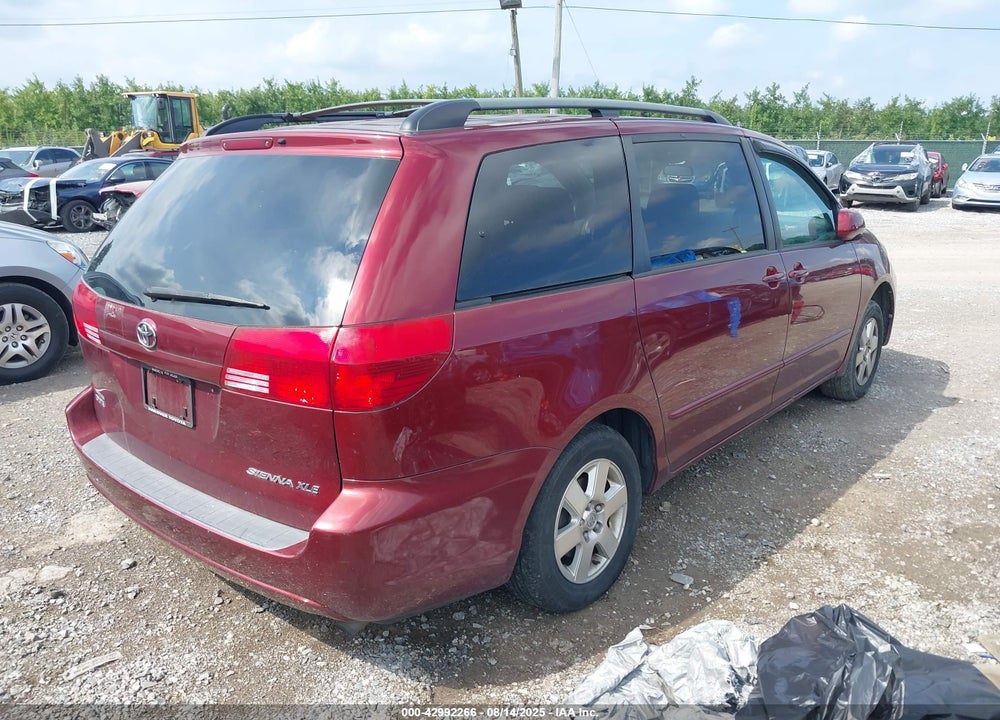 2004 TOYOTA SIENNA XLE VIN: 5TDZA22C44S203726