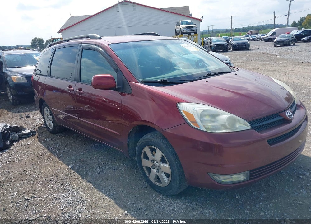 2004 TOYOTA SIENNA XLE VIN: 5TDZA22C44S203726