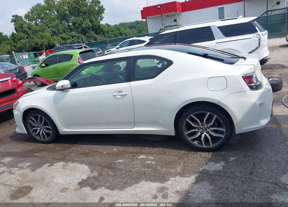 2016 SCION TC VIN: JTKJF5C71GJ022272