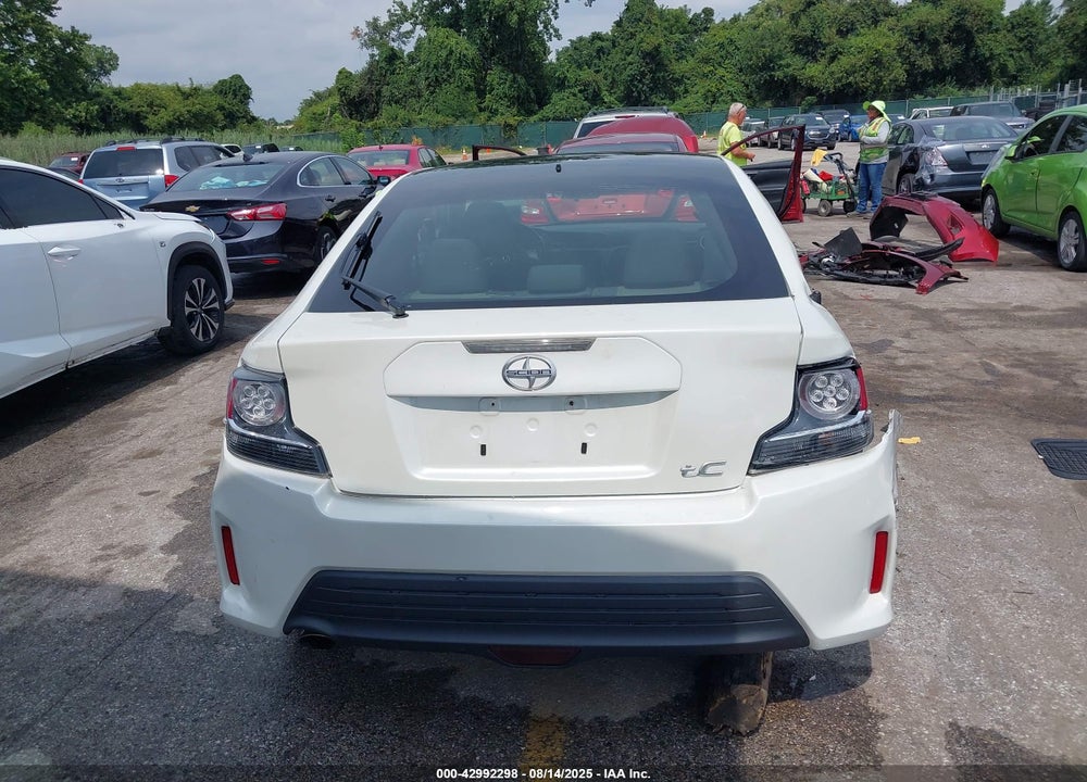 2016 SCION TC VIN: JTKJF5C71GJ022272